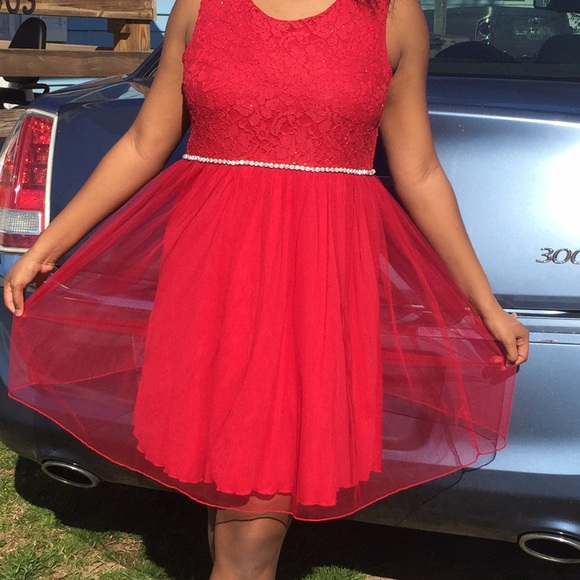 A homecoming/prom dress - Picture 2 of 3